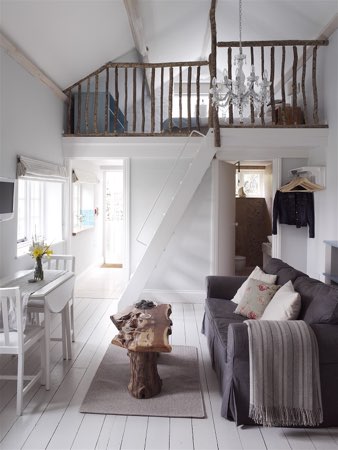 Amity at Pickwell Manor, Devon