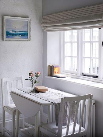 Amity at Pickwell Manor, Devon