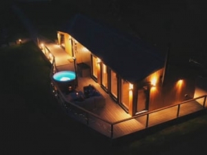 Cairngorms pet friendly romantic cottage for couples Blairgowrie | Dalmore Bothy