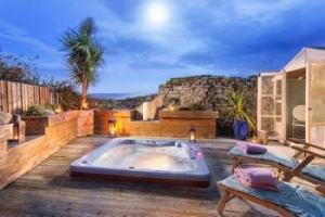Cornwall Romantic Hot Tub Cottage with Sea Views Penzance | Dovecote