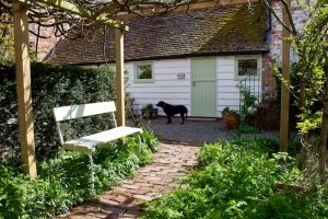 Ludlow Dog Friendly Cottage for Couples | Hen House