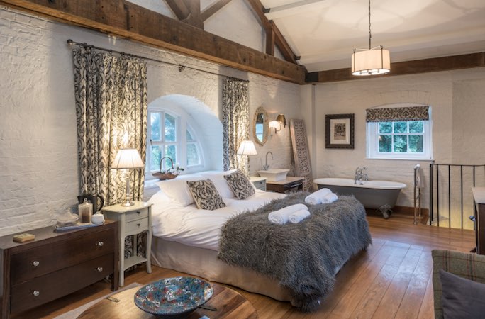 Triumphal Arch, Holkham Hall Estate