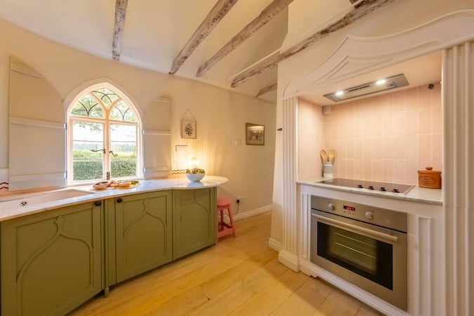 Tea Caddy Cottage, Dedham Vale