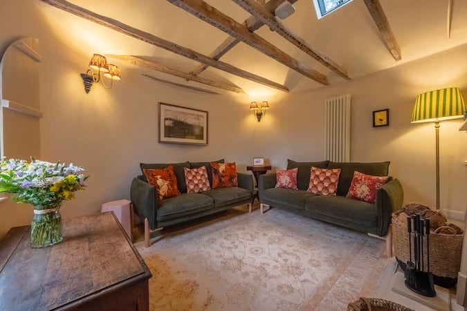 Tea Caddy Cottage, Dedham Vale