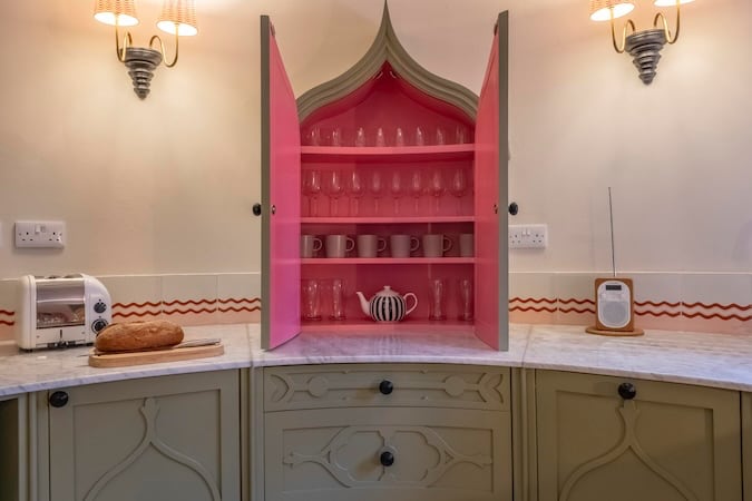 Tea Caddy Cottage, Dedham Vale