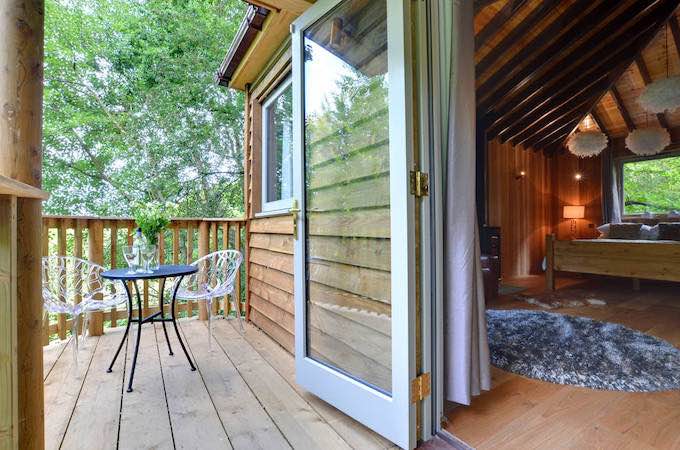 Tinkers Treehouse, Sussex Kent borders