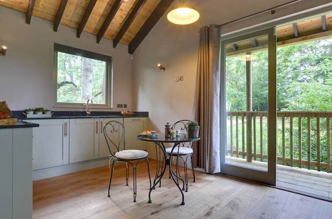 Tinkers Treehouse, Sussex Kent borders