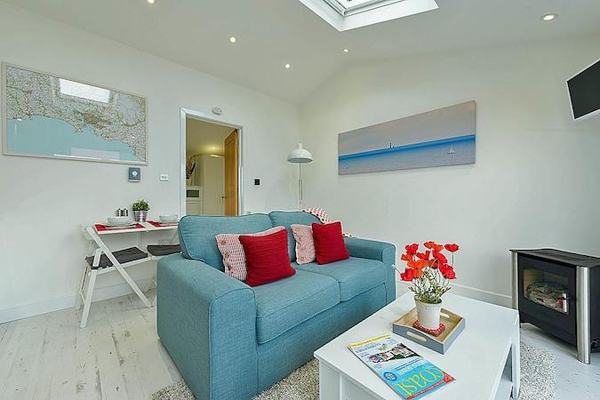 Whirlwind, Whitsand Bay